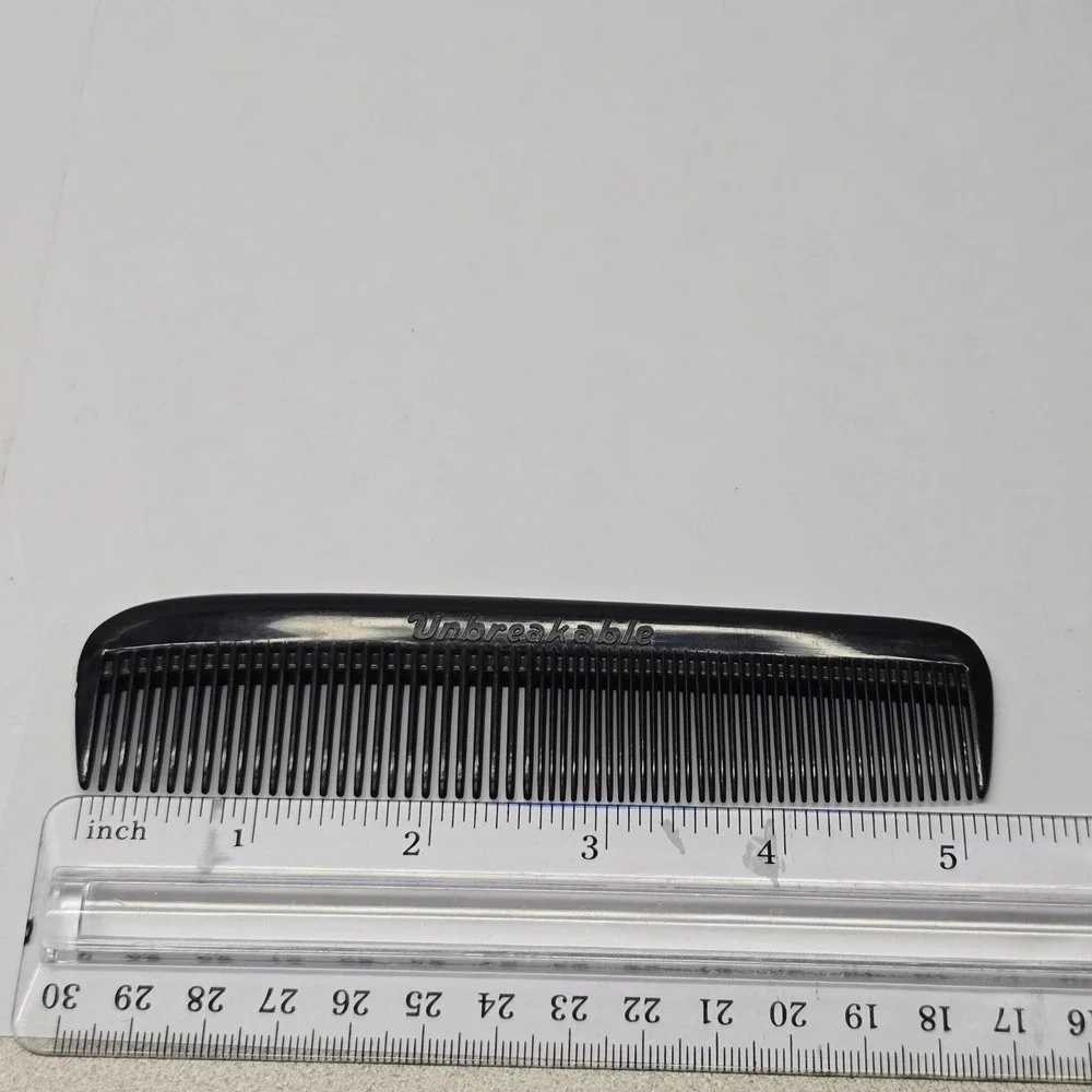 Unbreakable pocket comb